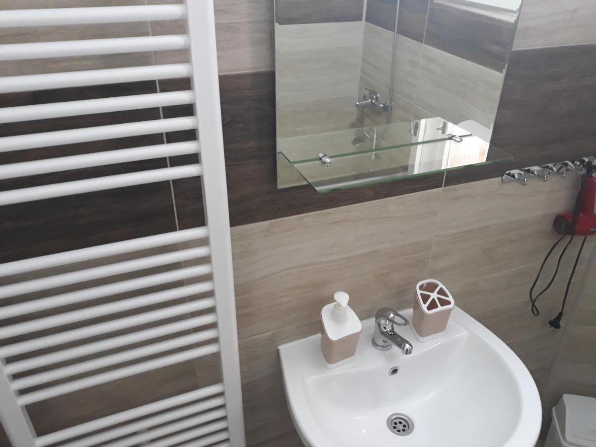 Haus Apartman Zajecar M&L Luaran gambar